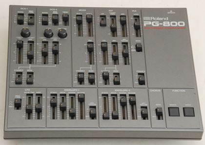 Roland-MKS-70 and PG-800 Programmer